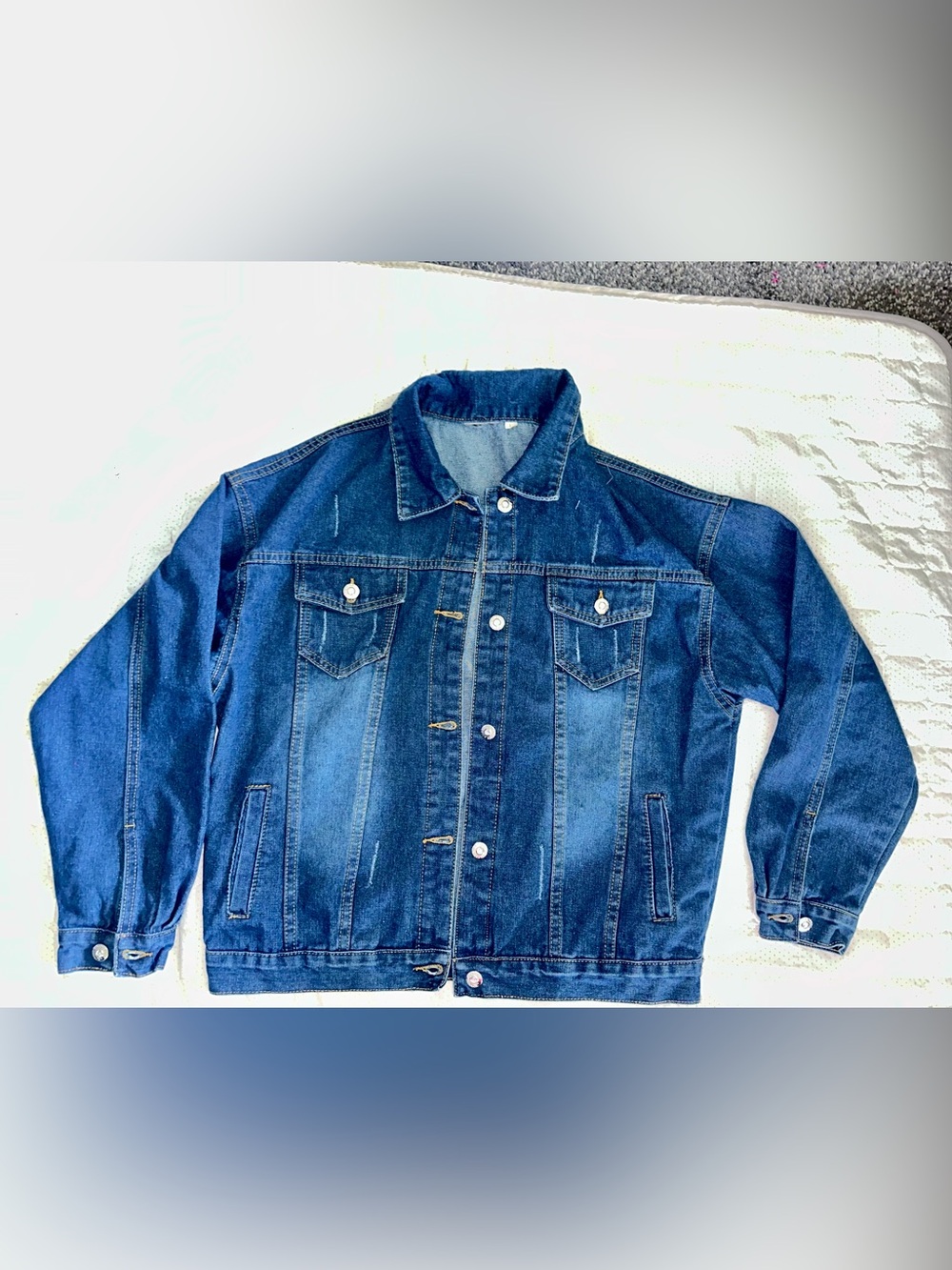 Jean jacket in great condition size Large